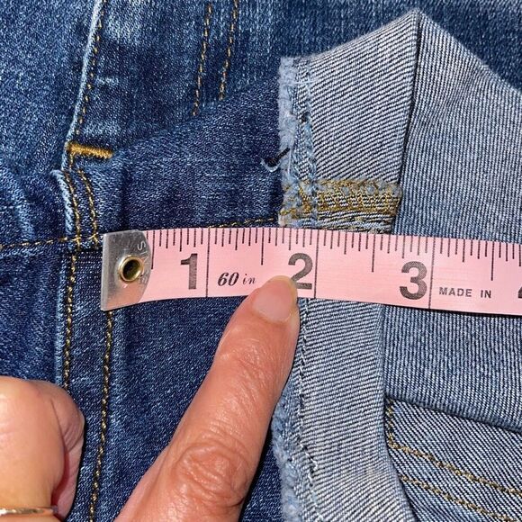 J. Crew Merrill Cut Off Folded Cuff Denim Jean Shorts Size 28 Medium Wash - Picture 9 of 9